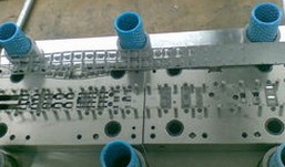 級(jí)進(jìn)模生產(chǎn)過(guò)程容易出現(xiàn)的幾個(gè)問(wèn)題